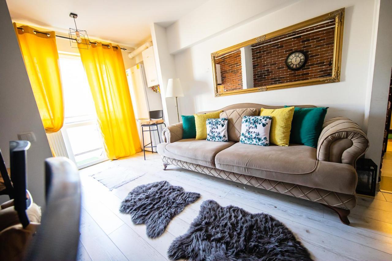 Smart Palas Apartament Iasi Esterno foto