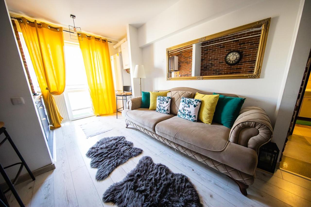 Smart Palas Apartament Iasi Esterno foto
