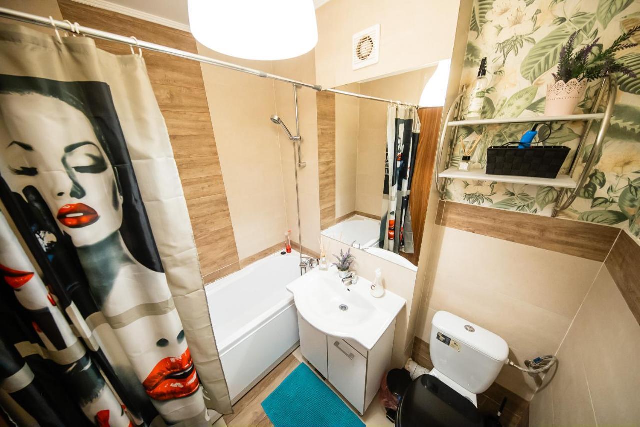 Smart Palas Apartament Iasi Esterno foto